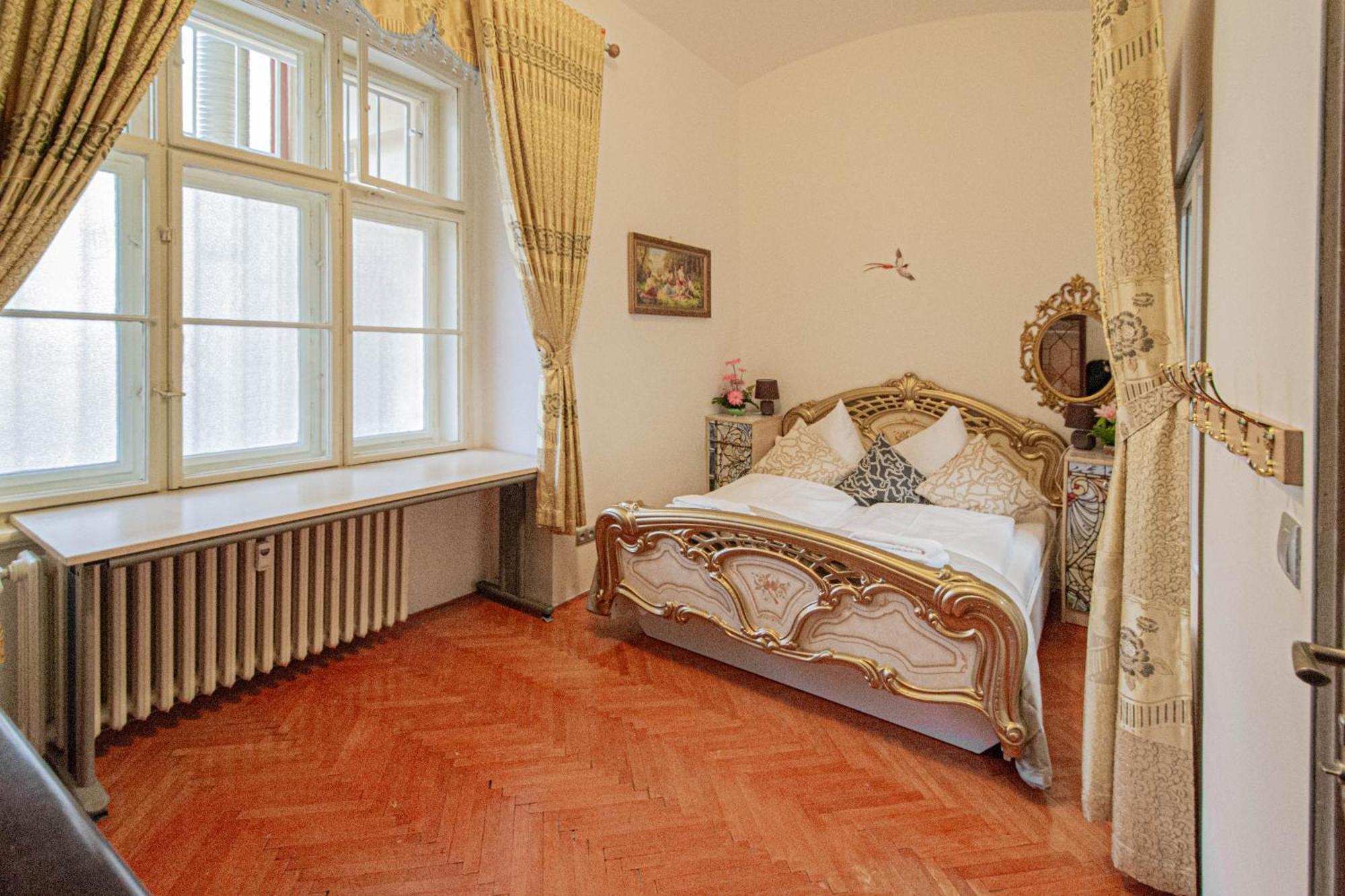 The Grand Royal 3Bdr Heart Of Old Town Leilighet Praha Eksteriør bilde